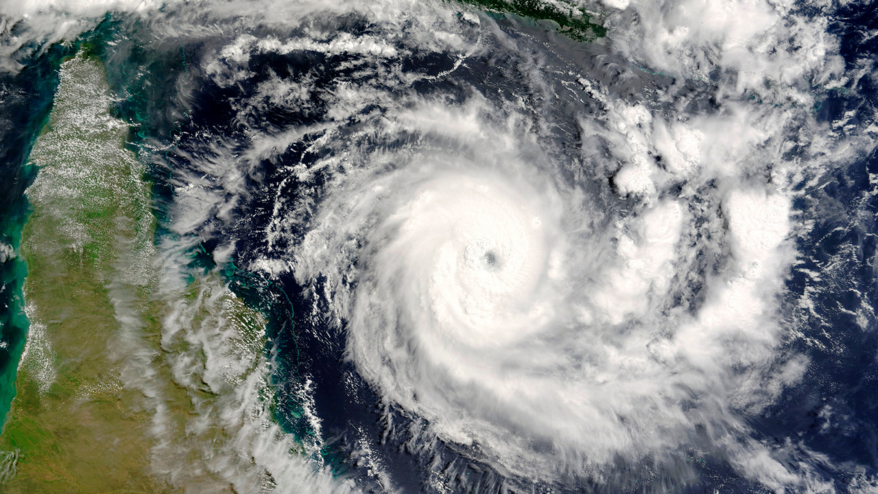 Jamajka u pripravnosti dok se uragan Melisa približava kategoriji 5