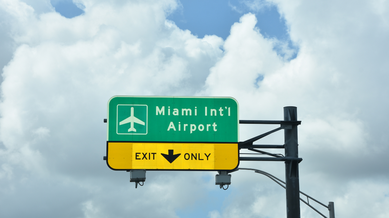 Na aerodromu u Majamiju uvedene privatne „Wait N’ Rest“ kabine za odmor poslovnih putnika