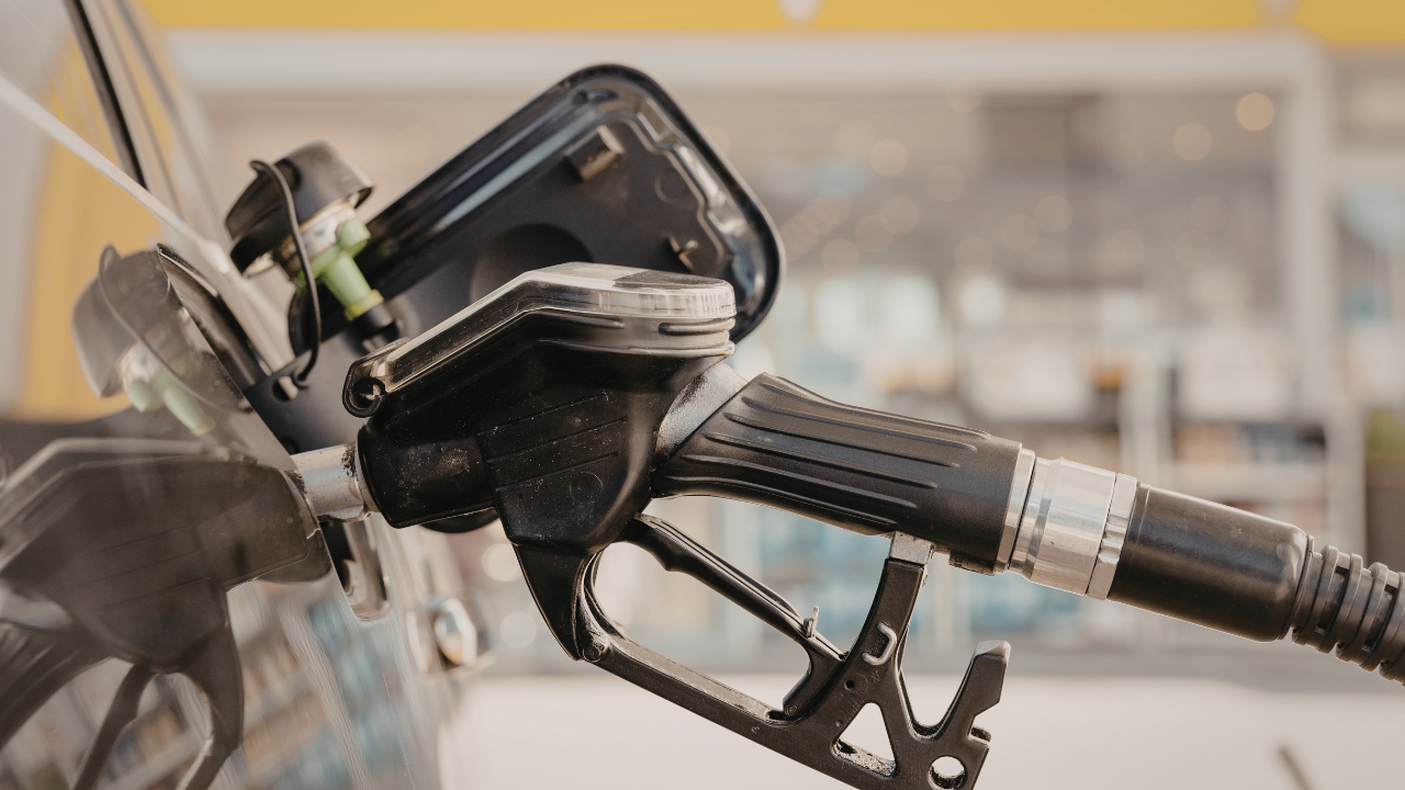 Dugi redovi na pumpama u Južnoj Floridi dok cene goriva rastu 