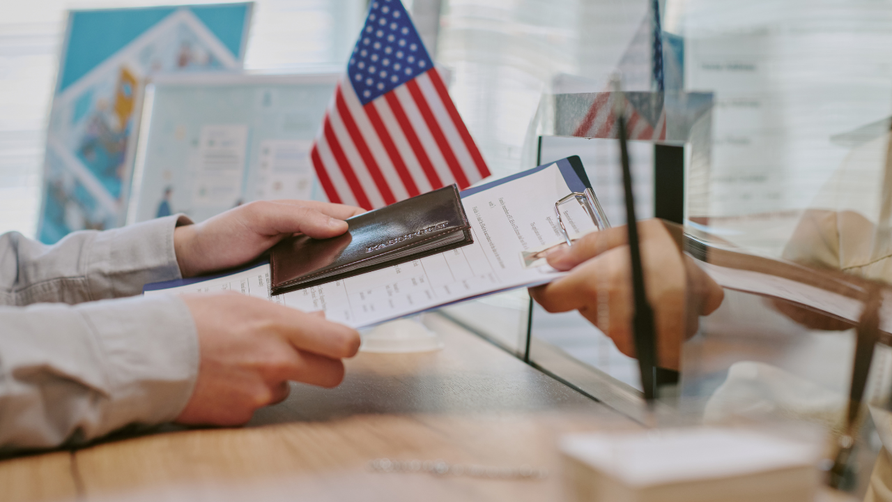 Nova taksa za H-1B vize dovela do pada prijava i manjeg prihoda američke vlade