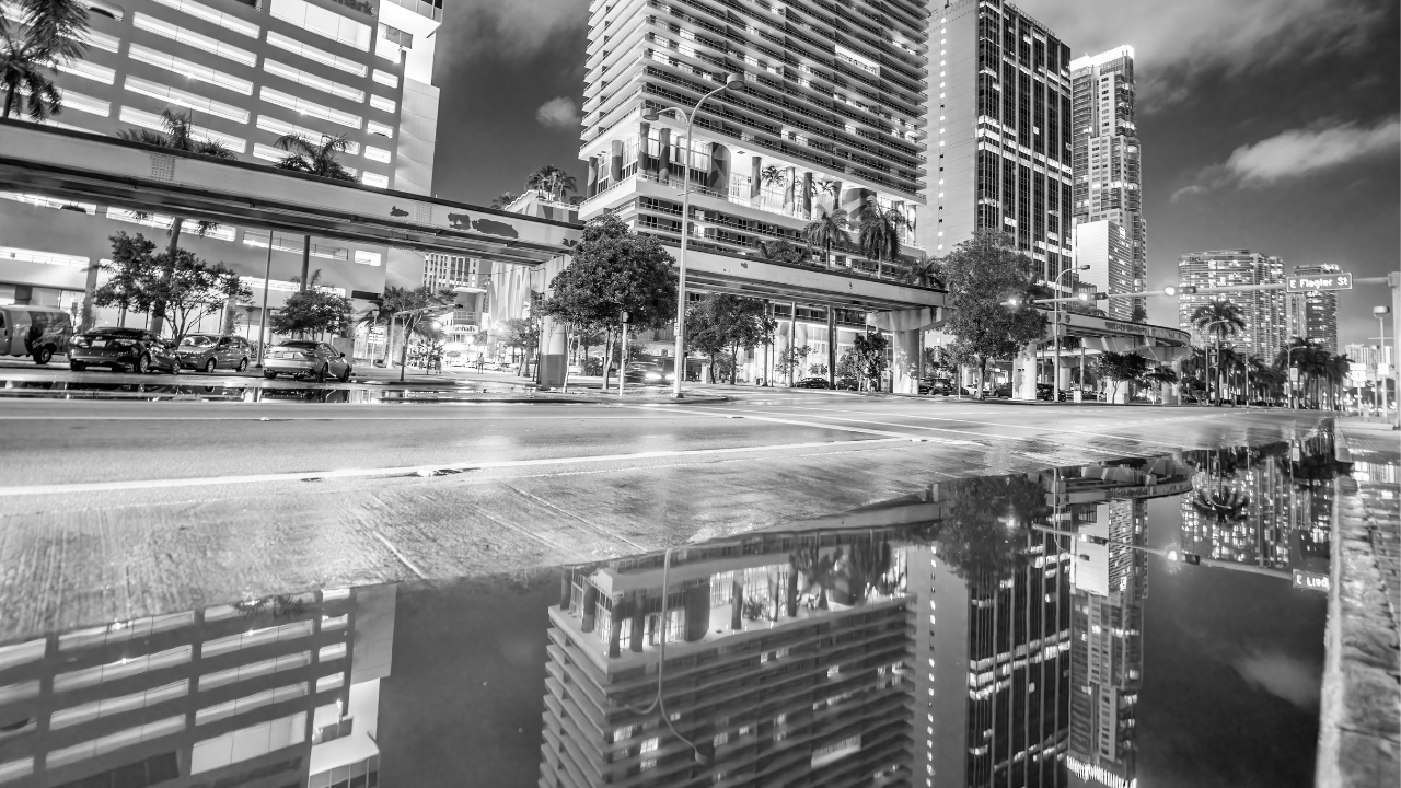 “Zlatna groznica” na tržištu nekretnina u Floridi privlači superbogate, dok rast troškova života gura druge ka odlasku